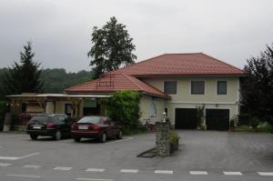 Čača bar